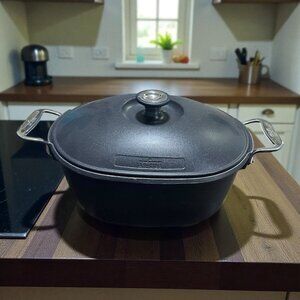 ALL-CLAD 6.5qt / 6.2l Dutch Oven Nonstick Cast Aluminum w/ Lid